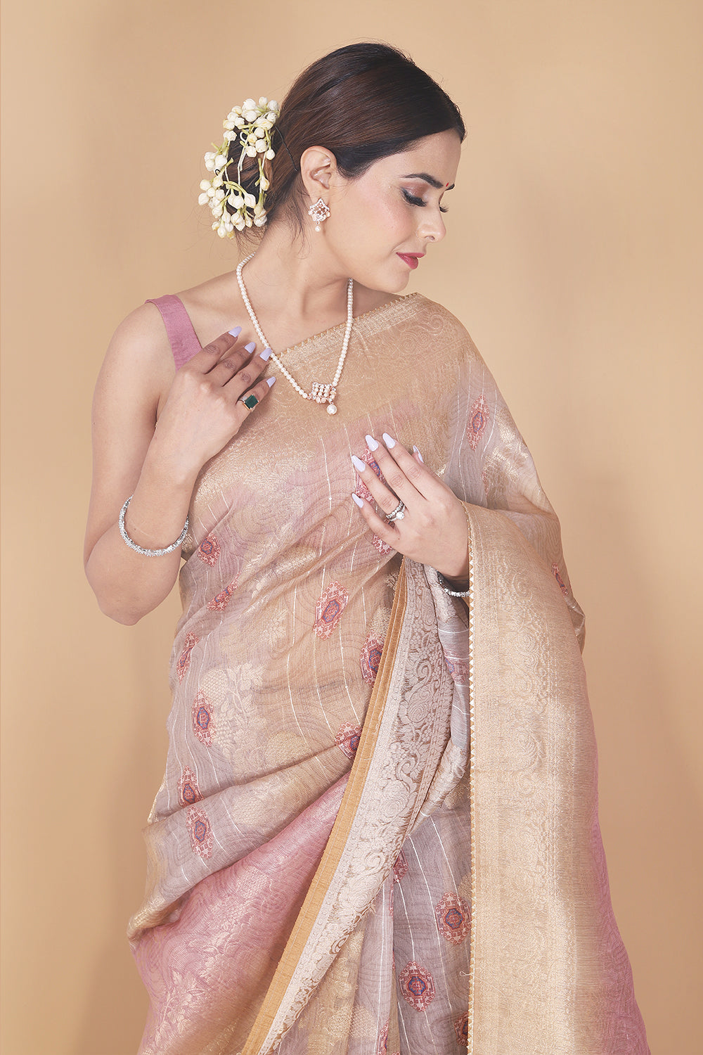 Chanderi Cotton Woven Zari Saree With Sequence Work