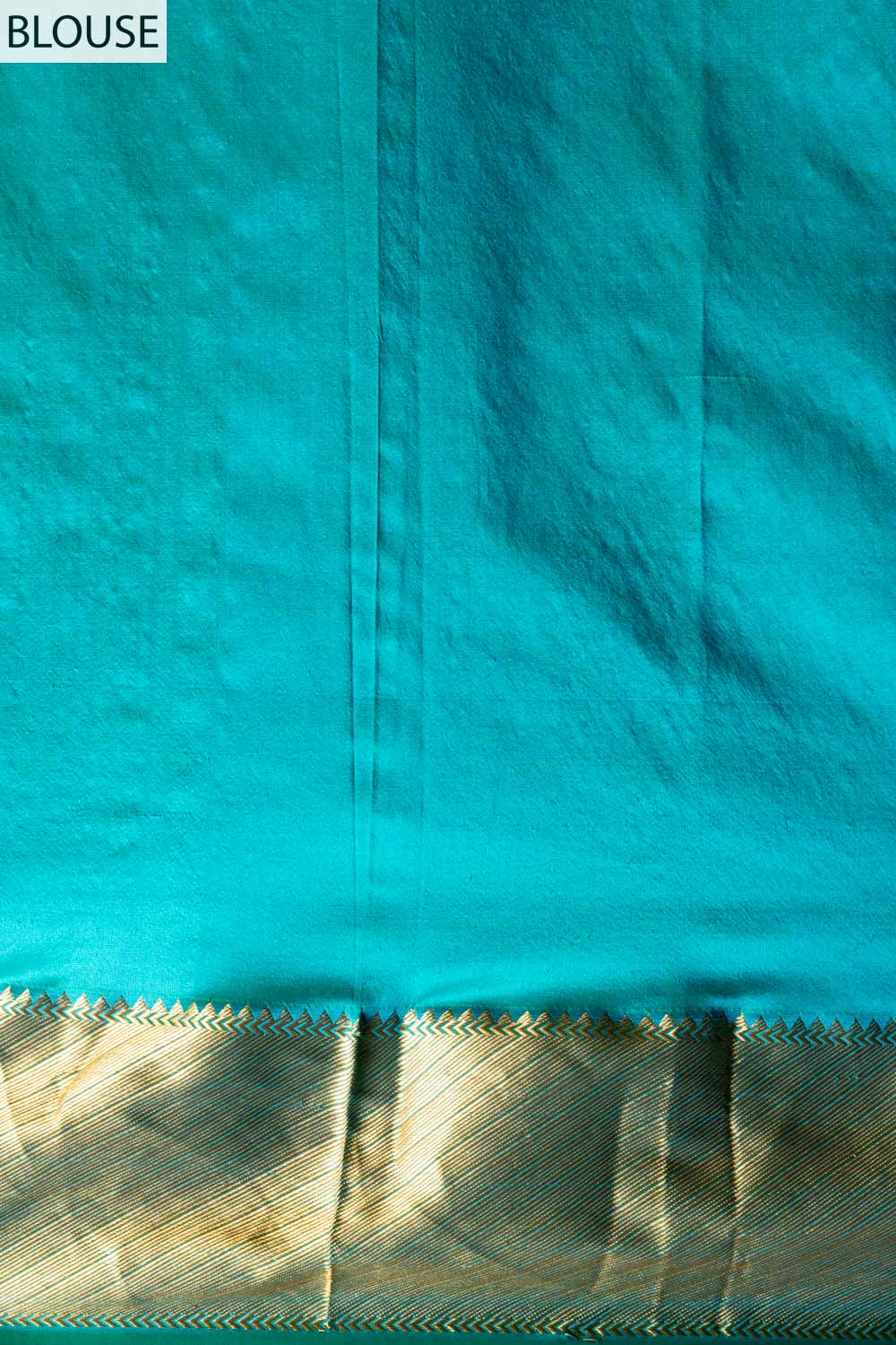 South Indian Handloom Saree With Shikargah Pattern